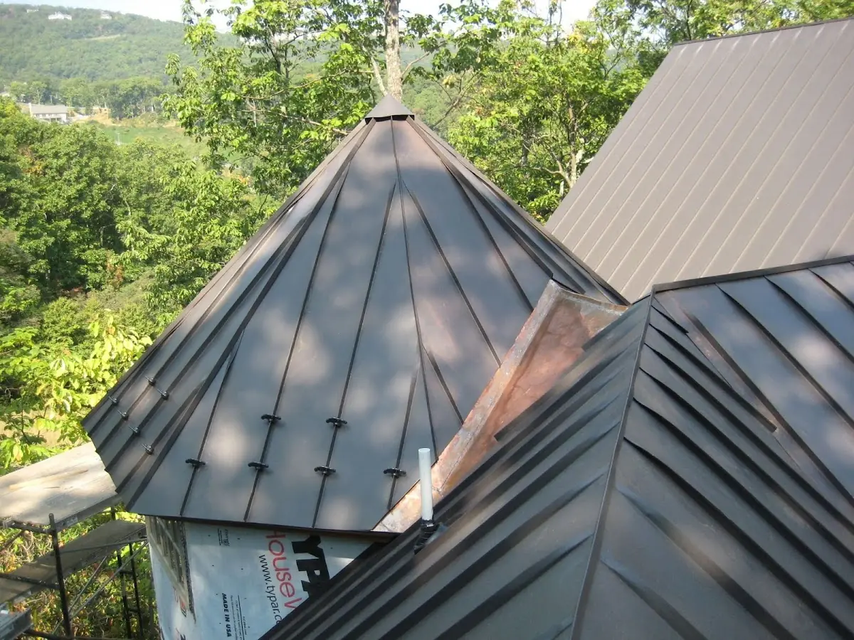 Professional Roof Tarp Installation by Craftsman Roofing in Bridle Woods